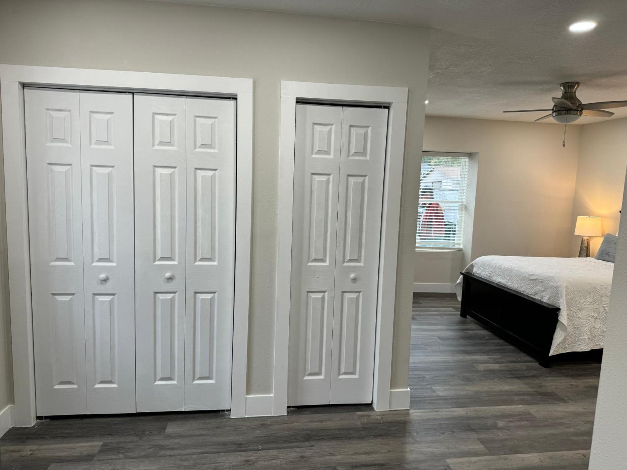 Deluxe Apartment Whit Laundry แทมปา ภายนอก รูปภาพ